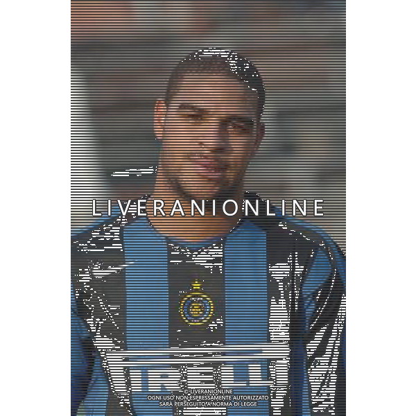 Como 09/02/2005 Partita benefica tra Inter e Steaua Bucarest per i bambini poveri della Romania nella foto: Adriano ph.Danilo Recalcati/Ag.Aldo Liverani