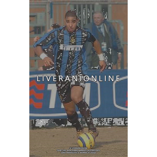 Como 09/02/2005 Partita benefica tra Inter e Steaua Bucarest per i bambini poveri della Romania nella foto: Adriano ph.Danilo Recalcati/Ag.Aldo Liverani