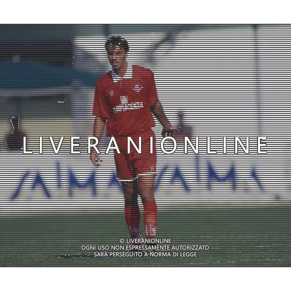 RETROSPETTIVA STEFANO MACCOPPI CALCIATORE NELLA FOTO STEFANO MACCOPPI CALCIATORE CON LA MAGLIA DEL PIACENZA AG ALDO LIVERANI SAS 