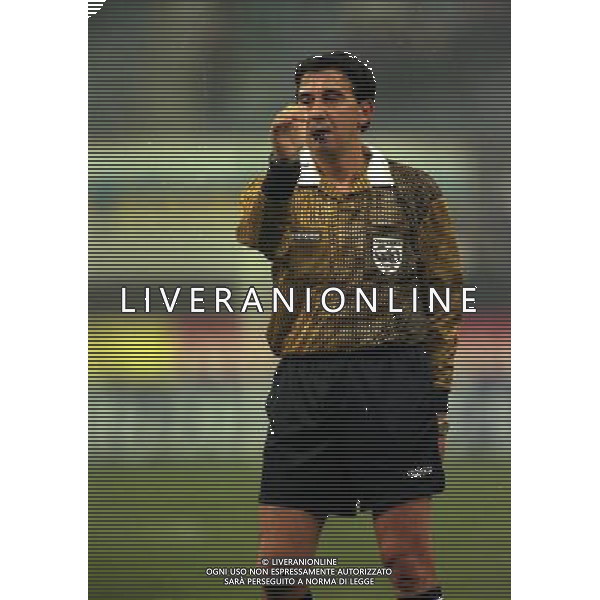 MILANO 09-12-1997 INTER RANCING STRASBURGO OTTAVI DI FINALE COPPA UEFA NELLA FOTO ARBITRO OUZOUNOV AG ALDO LIVERANI SAS