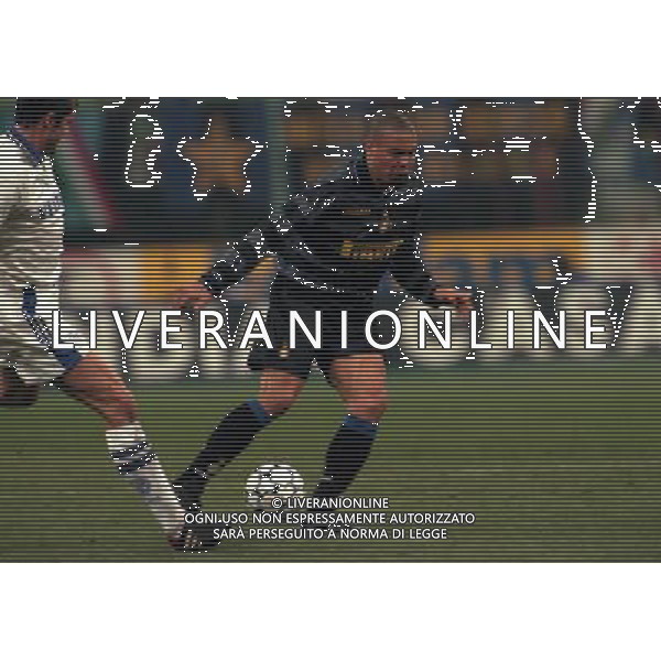 03-03-1998 QUARTI DI FINALE DI COPPA UEFA INTER-SHALKE 04 NELLA FOTO RONALDO AG ALDO LIVERANI SAS