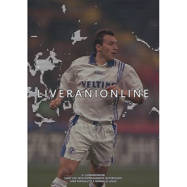 03-03-1998 QUARTI DI FINALE DI COPPA UEFA INTER-SHALKE 04 NELLA FOTO MARC WILMOST AG ALDO LIVERANI SAS