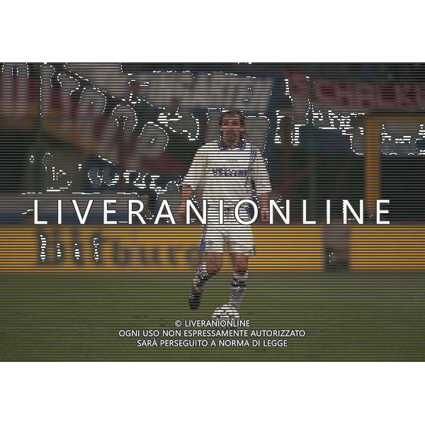 03-03-1998 QUARTI DI FINALE DI COPPA UEFA INTER-SHALKE 04 NELLA FOTO Ji ’ N mec AG ALDO LIVERANI SAS