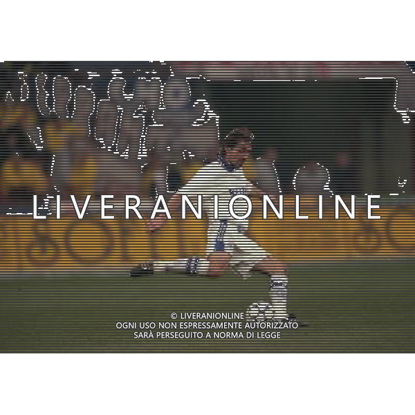 03-03-1998 QUARTI DI FINALE DI COPPA UEFA INTER-SHALKE 04 NELLA FOTO Ji ’ N mec AG ALDO LIVERANI SAS