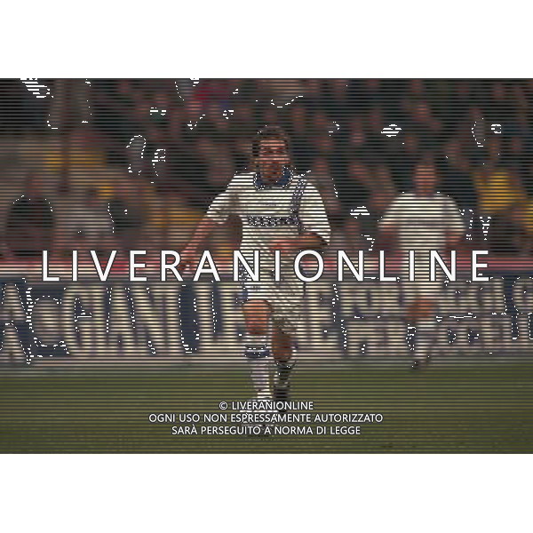 03-03-1998 QUARTI DI FINALE DI COPPA UEFA INTER-SHALKE 04 NELLA FOTO Ji ’ N mec AG ALDO LIVERANI SAS