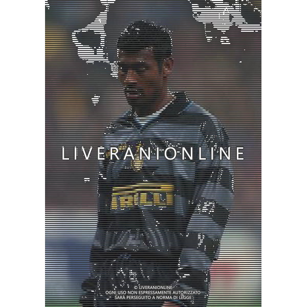 03-03-1998 QUARTI DI FINALE DI COPPA UEFA INTER-SHALKE 04 NELLA FOTO ARON WINTER AG ALDO LIVERANI SAS