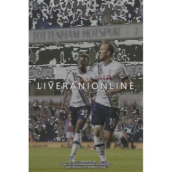 Tottenham Hotspur\'s Harry Kane celebrates scoring his sides third goal Photographer Craig Mercer/CameraSport Football - Barclays Premiership - Tottenham Hotspur v Aston Villa - Monday 2nd November 2015 - White Hart Lane - London © CameraSport - 43 Linden Ave. Countesthorpe. Leicester. England. LE8 5PG - Tel: +44 (0) 116 277 4147 - admin@camerasport.com - www.camerasport.com /AGENZIA ALDO LIVERANI SAS - italy only editorial use only