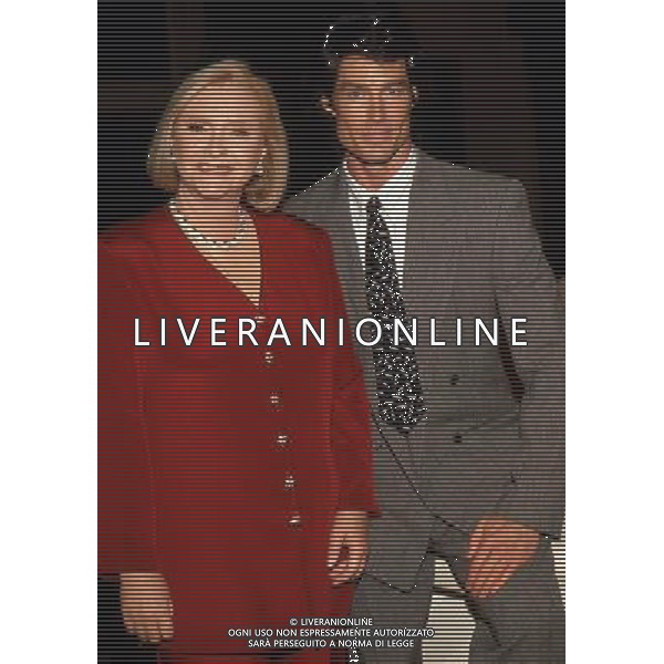BEAUTIFUL (The Bold and the Beautiful) Serie TV - Soap opera Statunitense, in onda dal 1987 nella foto Susan Flannery e Ronn Moss ©Archivio Agenzia Aldo Liverani S.a.s.