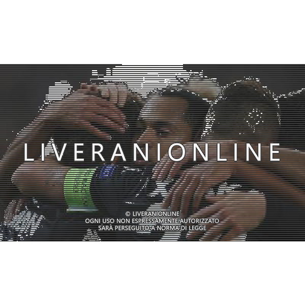 firo Fu§ball,Fussball, 03.11.2015 Champions League , Saison 2015/2016 VFL Borussia Mšnchengladbach - Juventus Turin Jubel um Fabian Johnson mit Raffael $worldrightsEs gelten unsere AGB, einsehbar auf www.firosportphoto.de copyright by firo sportphoto: Coesfelder Str.207 48249 DŸlmen www.firosportphoto.de mail@firosportphoto.de (V o l k s b a n k B o c h u m - W i t t e n ) BLZ.: 430 601 29 Kt. Nr.: 341 117 100 Tel:Ê 02594 - 9916004 Fax:Ê02594 - 9916005 AG ALDO LIVERANI SAS ONLY ITALY