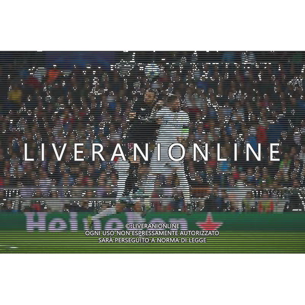 Zlatan IBRAHIMOVIC / Sergio RAMOS - 03.11.2015 - Real Madrid / PSG - Ligue des Champions Photo: Dave Winter / Icon Sport AG ALDO LIVERANI SAS ONLY ITALY