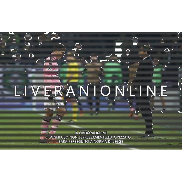 firo FuÃŸball,Fussball, 03.11.2015 Champions League , Saison 2015/2016 VFL Borussia MÃ¶nchengladbach - Juventus Turin 1:1 rote KArte Hernanes Abgang $worldrightsEs gelten unsere AGB, einsehbar auf - espulsione - cartellino rosso www.firosportphoto.de copyright by firo sportphoto:/Agenzia Aldo Liverani S.a.s. - ITALY ONLY EDITORIAL USE ONLY