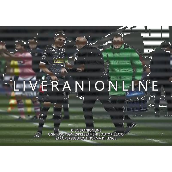 firo FuÃŸball,Fussball, 03.11.2015 Champions League , Saison 2015/2016 VFL Borussia MÃ¶nchengladbach - Juventus Turin 1:1 Gestik Trainer Andre Schuber mit Granit Xhaka $worldrightsEs gelten unsere AGB, einsehbar auf www.firosportphoto.de copyright by firo sportphoto: /Agenzia Aldo Liverani S.a.s. - ITALY ONLY EDITORIAL USE ONLY