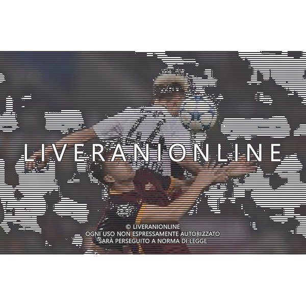 Roma - 04/11/2015 - Stadio Olimpico - Uefa Champions League 2015/2016 - Gruppo E - AS Roma vs Bayer Leverkusen - nella foto: Edin Dzeko e Kevin Kampl / Ph Fabrizio Corradetti - Ag. Aldo Liverani sas /Agenzia Aldo Liverani S.a.s.