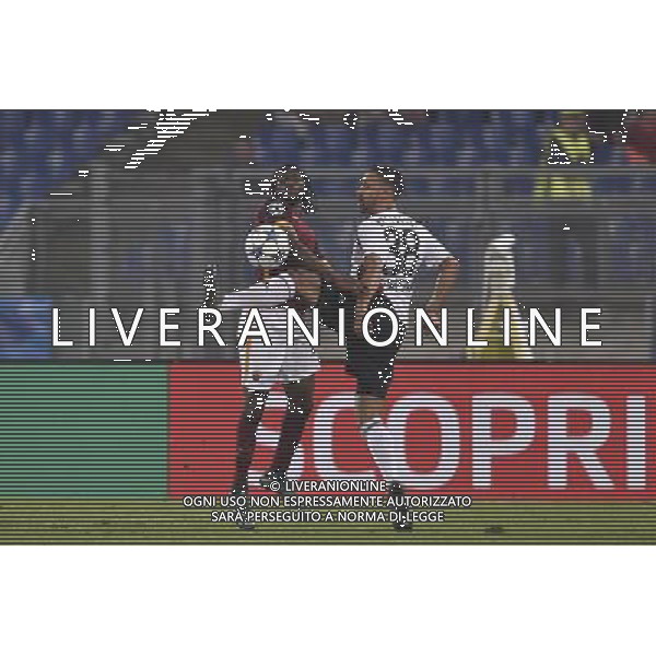 Roma - 04/11/2015 - Stadio Olimpico - Uefa Champions League 2015/2016 - Gruppo E - AS Roma vs Bayer Leverkusen - nella foto: Gervinho e Karim Bellarabi / Ph Fabrizio Corradetti - Ag. Aldo Liverani sas /Agenzia Aldo Liverani S.a.s.