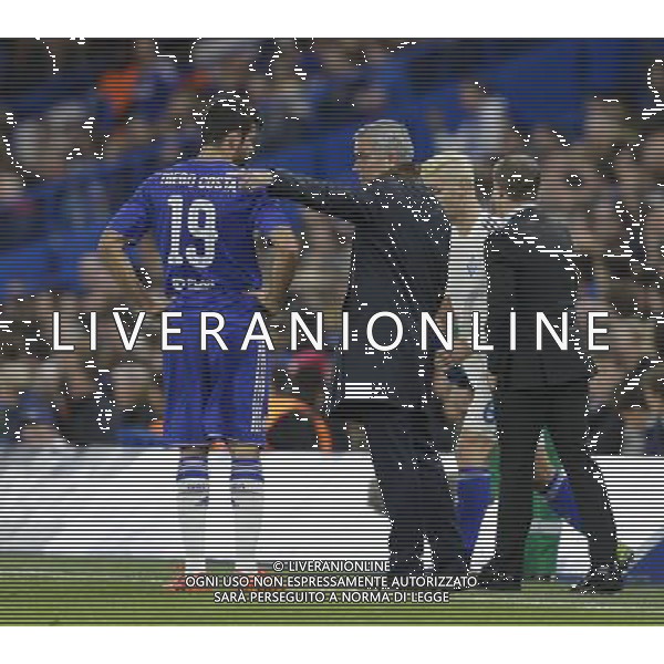 Chelsea manager JosÃ© Mourinho gives instructions to Chelsea\'s Diego Costa Photographer Craig Mercer/CameraSport Football - UEFA Champions League Group G - Chelsea v Dynamo Kiev - Wednesday 4th November 2015 - Stamford Bridge - London - Â© CameraSport - 43 Linden Ave. Countesthorpe. Leicester. England. LE8 5PG - Tel: +44 (0) 116 277 4147 - admin@camerasport.com - www.camerasport.com /Agenzia Aldo Liverani S.a.s. - ITALY ONLY EDITORIAL USE ONLY