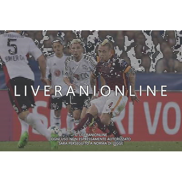 Roma - 04/11/2015 - Stadio Olimpico - Uefa Champions League 2015/2016 - Gruppo E - AS Roma vs Bayer Leverkusen - nella foto: Radja Nainggolan / Ph Fabrizio Corradetti - Ag. Aldo Liverani sas
