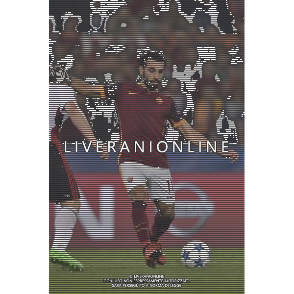 Roma - 04/11/2015 - Stadio Olimpico - Uefa Champions League 2015/2016 - Gruppo E - AS Roma vs Bayer Leverkusen - nella foto: Mohamed Salah / Ph Fabrizio Corradetti - Ag. Aldo Liverani sas