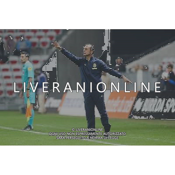 Michel Der Zakarian - 04.11.2015 - Nice / Nantes - Match en Retard - 9eme journee de Ligue 1 Photo : Serge Haouzi / Icon Sport /Agenzia Aldo Liverani S.a.s. - ITALY ONLY EDITORIAL USE ONLY