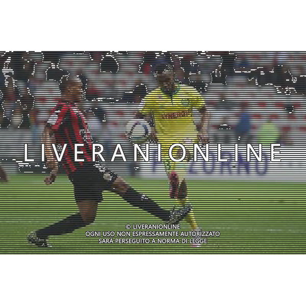 Mahamane Traore / Wilfried Moimbe - 04.11.2015 - Nice / Nantes - Match en Retard - 9eme journee de Ligue 1 Photo : Serge Haouzi / Icon Sport /Agenzia Aldo Liverani S.a.s. - ITALY ONLY EDITORIAL USE ONLY