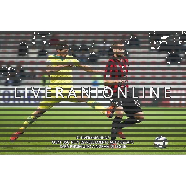Mathieu Bodmer / Emilano Sala - 04.11.2015 - Nice / Nantes - Match en Retard - 9eme journee de Ligue 1 Photo : Serge Haouzi / Icon Sport /Agenzia Aldo Liverani S.a.s. - ITALY ONLY EDITORIAL USE ONLY