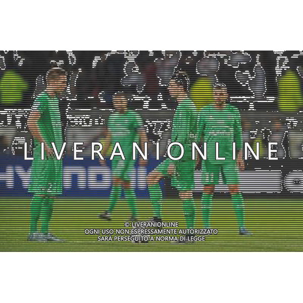 Robert BERIC / Vincent PAJOT - 08.11.2015 - Lyon / Saint Etienne - 13eme journee de Ligue 1 Photo : Jean Paul Thomas / Icon Sport /AGENZIA ALDO LIVERANI SAS - - ITALY ONLY - EDITORIAL USE ONLY -