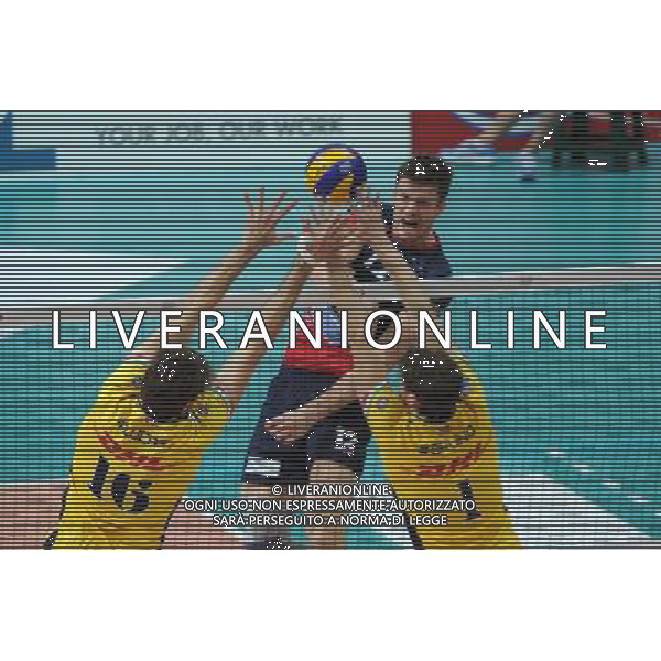Campionato SuperLega UnipolSai - 4Â° giornata Monza 11-11-2015 Palazzetto dello Sport Gi Group Monza vs DHL Modena nella foto Verhees foto Roberto Garavaglia - ag. Aldo Liverani sas