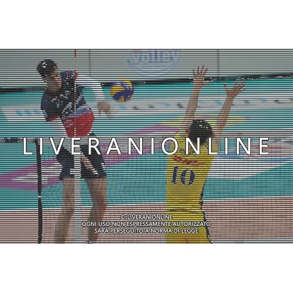 Campionato SuperLega UnipolSai - 4Â° giornata Monza 11-11-2015 Palazzetto dello Sport Gi Group Monza vs DHL Modena nella foto Zanatta foto Roberto Garavaglia - ag. Aldo Liverani sas