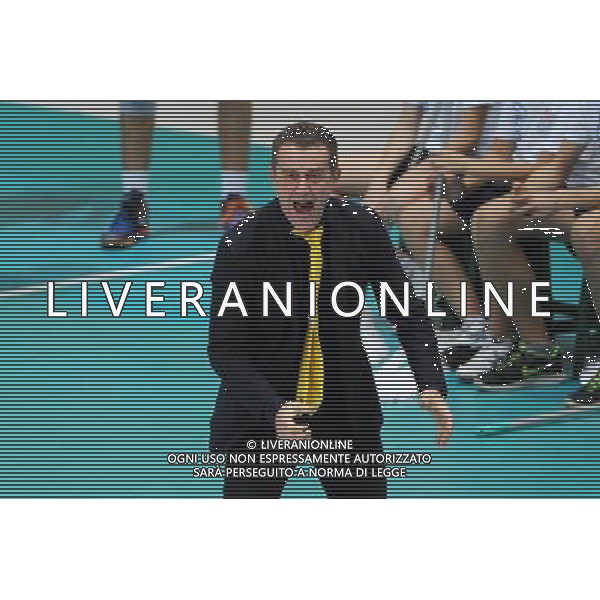 Campionato SuperLega UnipolSai - 4¡ giornata Monza 11-11-2015 Palazzetto dello Sport Gi Group Monza vs DHL Modena nella foto Angelo Lorenzetti allenatore Modena foto Roberto Garavaglia - ag. Aldo Liverani sas