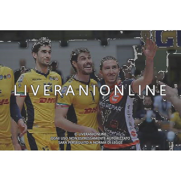 Campionato SuperLega UnipolSai - 4¡ giornata Monza 11-11-2015 Palazzetto dello Sport Gi Group Monza vs DHL Modena nella foto da SX Luca Vettori (Modena) Bruno Mossa De Rezende (Modena) e Salvatore Rossini (Modena) foto Roberto Garavaglia - ag. Aldo Liverani sas