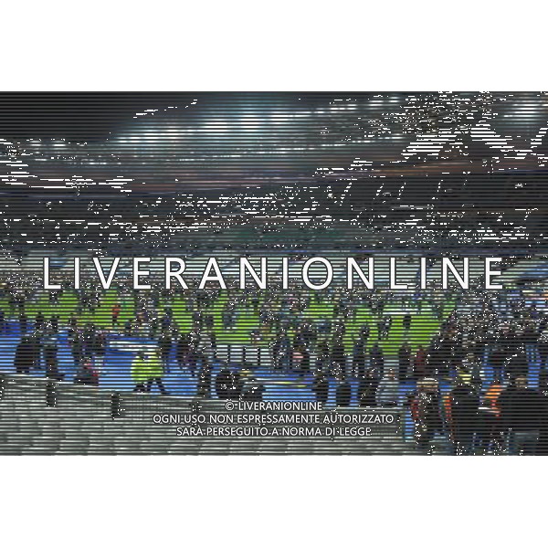 les supporters se refugient sur le terrain apres les attentats pres du stade - 13.11.2015 - France / Allemagne - Match amical Photo : Nolwenn Le Gouic / Icon Sport AG ALDO LIVERANI SAS ONLY ITALY