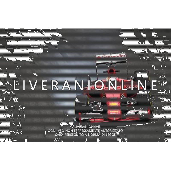 Sebastian Vettel (GER) Ferrari SF15-T locks up under braking. 13.11.2015. Formula 1 World Championship, Rd 18, Brazilian Grand Prix, Sao Paulo, Brazil, Practice Day. /AGENZIA ALDO LIVERANI SAS - ITALY ONLY - EDITORIAL USE ONLY - Gran Premio del Brasile F1 Prove Libere