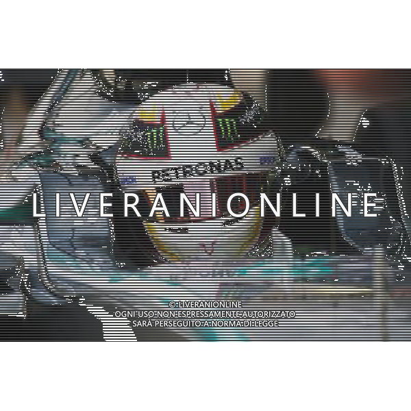 Lewis Hamilton (GBR) Mercedes AMG F1 W06. 14.11.2015. Formula 1 World Championship, Rd 18, Brazilian Grand Prix, Sao Paulo, Brazil, Qualifying Day. - www.xpbimages.com, EMail: requests@xpbimages.com - copy of publication required for printed pictures. Every used picture is fee-liable. Â© Copyright: Batchelor / XPB Images ONLY ITALY/Agenzia Aldo Liverani s.a.s.