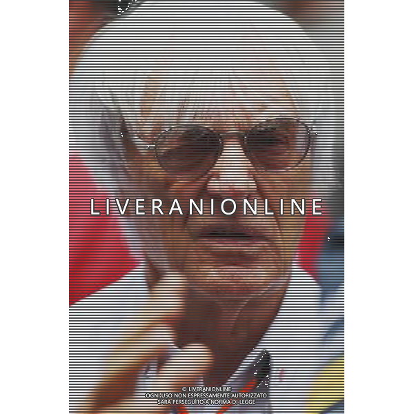 Bernie Ecclestone (GBR). 14.11.2015. Formula 1 World Championship, Rd 18, Brazilian Grand Prix, Sao Paulo, Brazil, Qualifying Day. - www.xpbimages.com, EMail: requests@xpbimages.com - copy of publication required for printed pictures. Every used picture is fee-liable. Â© Copyright: Batchelor / XPB Images ONLY ITALY/Agenzia Aldo Liverani s.a.s.