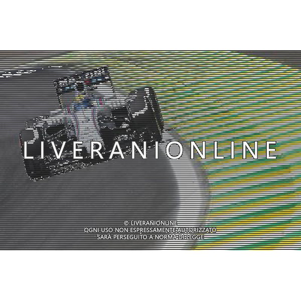 Felipe Massa (BRA) Williams FW37. 14.11.2015. Formula 1 World Championship, Rd 18, Brazilian Grand Prix, Sao Paulo, Brazil, Qualifying Day. - www.xpbimages.com, EMail: requests@xpbimages.com - copy of publication required for printed pictures. Every used picture is fee-liable. Â© Copyright: Photo4 / XPB Images ONLY ITALY/Agenzia Aldo Liverani s.a.s.