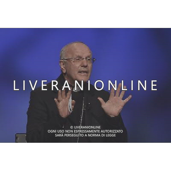 Roma - 15/11/2015 - Studi Rai Teulada - Trasmissione TV \' In Mezzora \' - nella foto: Monsignor Nunzio Galantino / Ph. Fabrizio Corradetti - Ag. Aldo Liverani SasIl Segretario Generale della Cei, Conferenza Episcopale Italiana, Monsignor Nunzio Galantino, ospite nella puntata di \'In 1/2h\' - Roma 15 novembre 2015 Â©Corradetti/ AGENZIA ALDO LIVERANI SAS