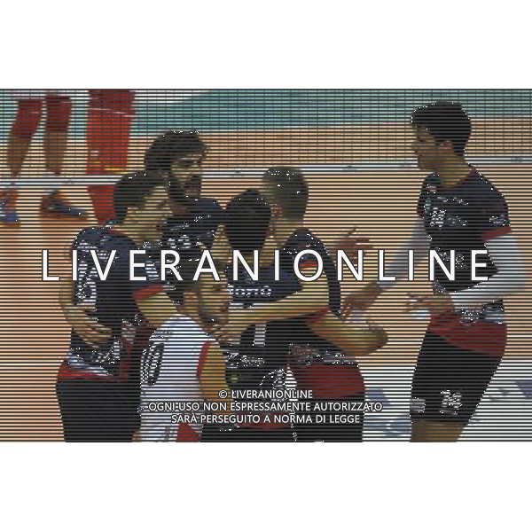 Campionato SuperLega UnipolSai - 5Â° giornata Castellanza (VA) 17-11-2015 PalaBorsani Revivre Milano vs Gi Group Monza nella foto esultanza Monza foto Roberto Garavaglia - ag. Aldo Liverani sas