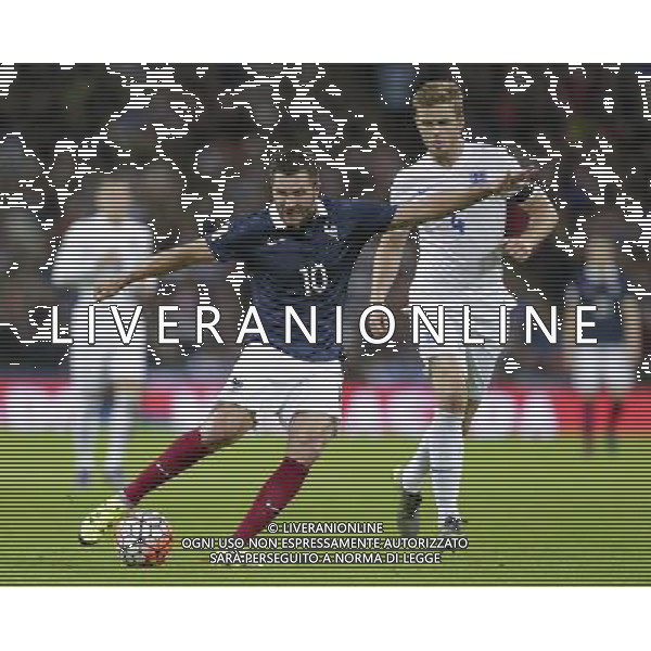 FranceÕs Andre-Pierre Gignac has a shot at goal Photographer Craig Mercer/CameraSport Football International - England v France - Tuesday 17th November 2015 - Wembley Stadium - London © CameraSport - 43 Linden Ave. Countesthorpe. Leicester. England. LE8 5PG - Tel: +44 (0) 116 277 4147 - admin@camerasport.com - www.camerasport.com / AGENZIA ALDO LIVERANI SAS - ITALY ONLY EDITORIAL USE ONLY - Inghilterra Vs Francia partita amichevole