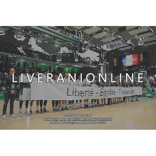 hommage victimes attentats - 17.11.2015 - Nanterre / Bilbao - Eurocup Photo : Andre Ferreira / Icon Sport AG ALDO LIVERANI SAS ONLY ITALY