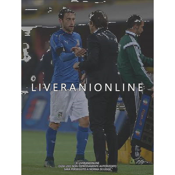 Amichevole Bologna - 17.11.2015 Italia-Romania Nella Foto: claudio marchisio con antonio conte dopo la sostituzione /Ph.Vitez-Ag. Aldo Liverani