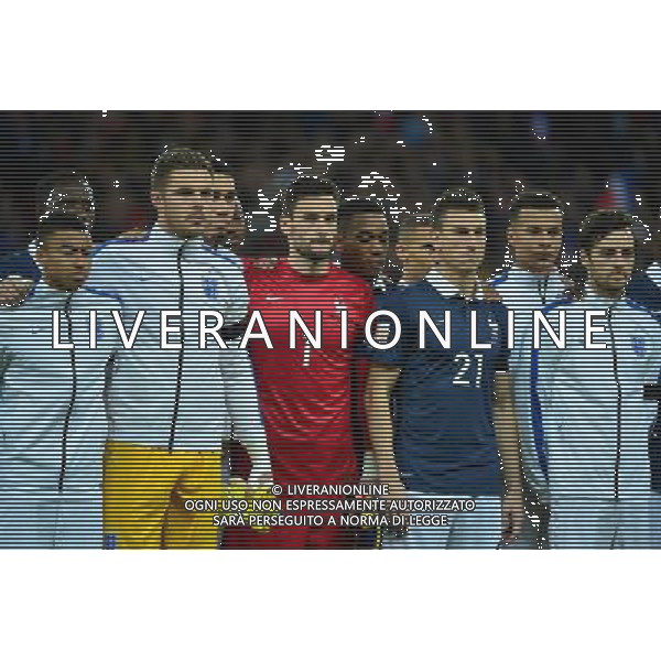 Hommage aux victimes des attentats de Paris - 17.11.2015 - Angleterre / France Photo: Dave Winter / Icon Sport / AGENZIA ALDO LIVERANI SAS - ITALY ONLY EDITORIAL USE ONLY - Inghilterra Vs Francia partita amichevole
