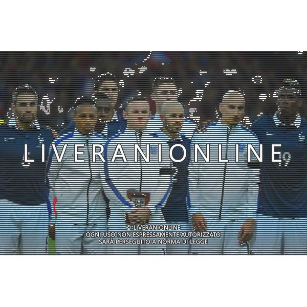 Hommage aux victimes des attentats de Paris - 17.11.2015 - Angleterre / France Photo: Dave Winter / Icon Sport / AGENZIA ALDO LIVERANI SAS - ITALY ONLY EDITORIAL USE ONLY - Inghilterra Vs Francia partita amichevole