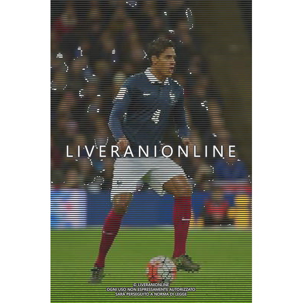 Raphael VARANE - 17.11.2015 - Angleterre / France Photo: Dave Winter / Icon Sport / AGENZIA ALDO LIVERANI SAS - ITALY ONLY EDITORIAL USE ONLY - Inghilterra Vs Francia partita amichevole