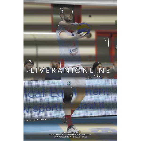 Campionato SuperLega UnipolSai - 5Â° giornata Castellanza (VA) 17-11-2015 PalaBorsani Revivre Milano vs Gi Group Monza nella foto Danail Milushev (Milano) foto Roberto Garavaglia - ag. Aldo Liverani sas / AGENZIA ALDO LIVERANI SAS