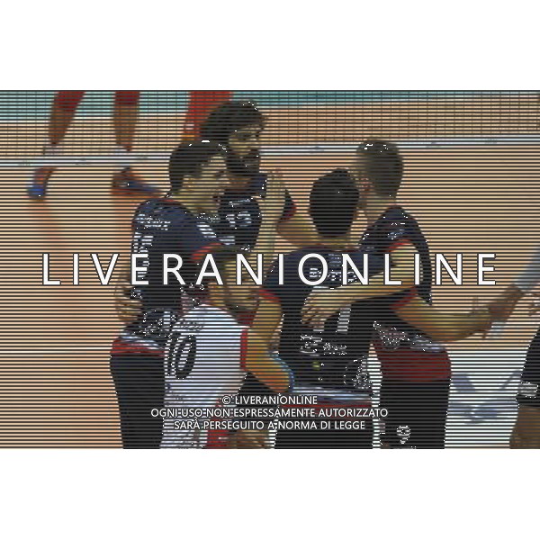 Campionato SuperLega UnipolSai - 5Â° giornata Castellanza (VA) 17-11-2015 PalaBorsani Revivre Milano vs Gi Group Monza nella foto esultanza Milano foto Roberto Garavaglia - ag. Aldo Liverani sas / AGENZIA ALDO LIVERANI SAS