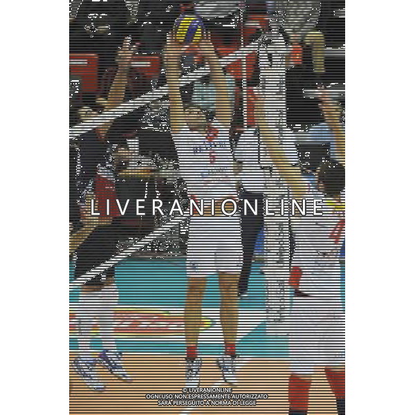 Campionato SuperLega UnipolSai - 5Â° giornata Castellanza (VA) 17-11-2015 PalaBorsani Revivre Milano vs Gi Group Monza nella foto Daniele Sottile (Milano) foto Roberto Garavaglia - ag. Aldo Liverani sas / AGENZIA ALDO LIVERANI SAS