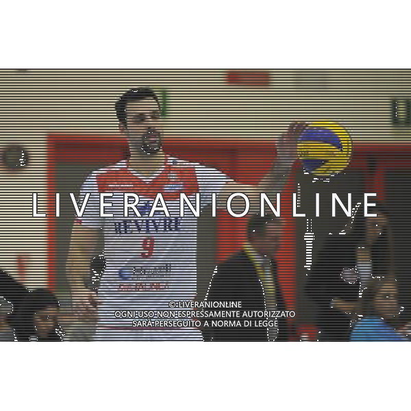 Campionato SuperLega UnipolSai - 5Â° giornata Castellanza (VA) 17-11-2015 PalaBorsani Revivre Milano vs Gi Group Monza nella foto Renato Russomanno (Milano) foto Roberto Garavaglia - ag. Aldo Liverani sas / AGENZIA ALDO LIVERANI SAS