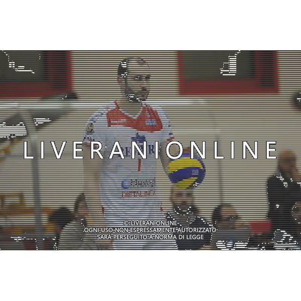 Campionato SuperLega UnipolSai - 5Â° giornata Castellanza (VA) 17-11-2015 PalaBorsani Revivre Milano vs Gi Group Monza nella foto Danail Milushev (Milano) foto Roberto Garavaglia - ag. Aldo Liverani sas / AGENZIA ALDO LIVERANI SAS