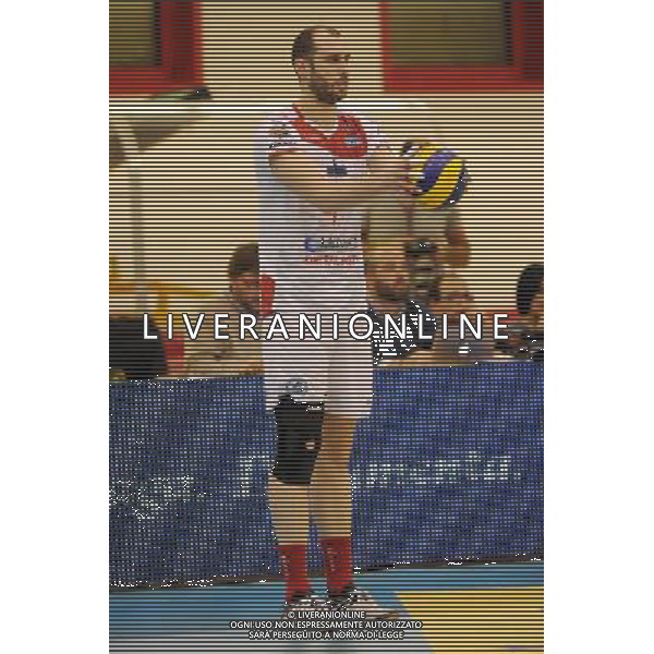 Campionato SuperLega UnipolSai - 5Â° giornata Castellanza (VA) 17-11-2015 PalaBorsani Revivre Milano vs Gi Group Monza nella foto Danail Milushev (Milano) foto Roberto Garavaglia - ag. Aldo Liverani sas / AGENZIA ALDO LIVERANI SAS