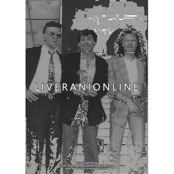 1987 SANREMO-FESTIVAL DELLA CANZONE ITALIANA NELLA FOTO UMBERTO TOZZI-GIANNI MORANDI -ENRICO RUGGERI VINCONO IL FESTIVAL DI SANREMO AG ALDO LIVERANI SAS