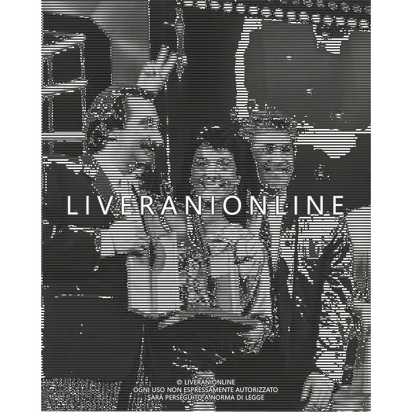 1985 SANREMO -FESTIVAL DELLA CANZONE ITALIANA NELLA FOTO I RICCHI E POVERI VINCONO IL FESTIVAL DI SANREMO AG ALDO LIVERANI SAS